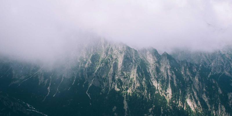 国际旅游自由行全攻略：解锁40条经典线路与必游景点推荐